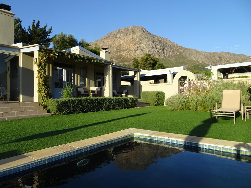 La Cabriere Country House Konuk evi Franschhoek Dış mekan fotoğraf