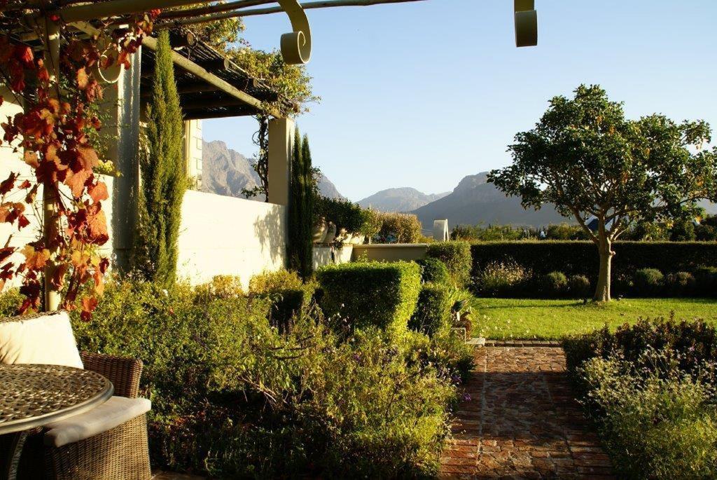 La Cabriere Country House Konuk evi Franschhoek Dış mekan fotoğraf